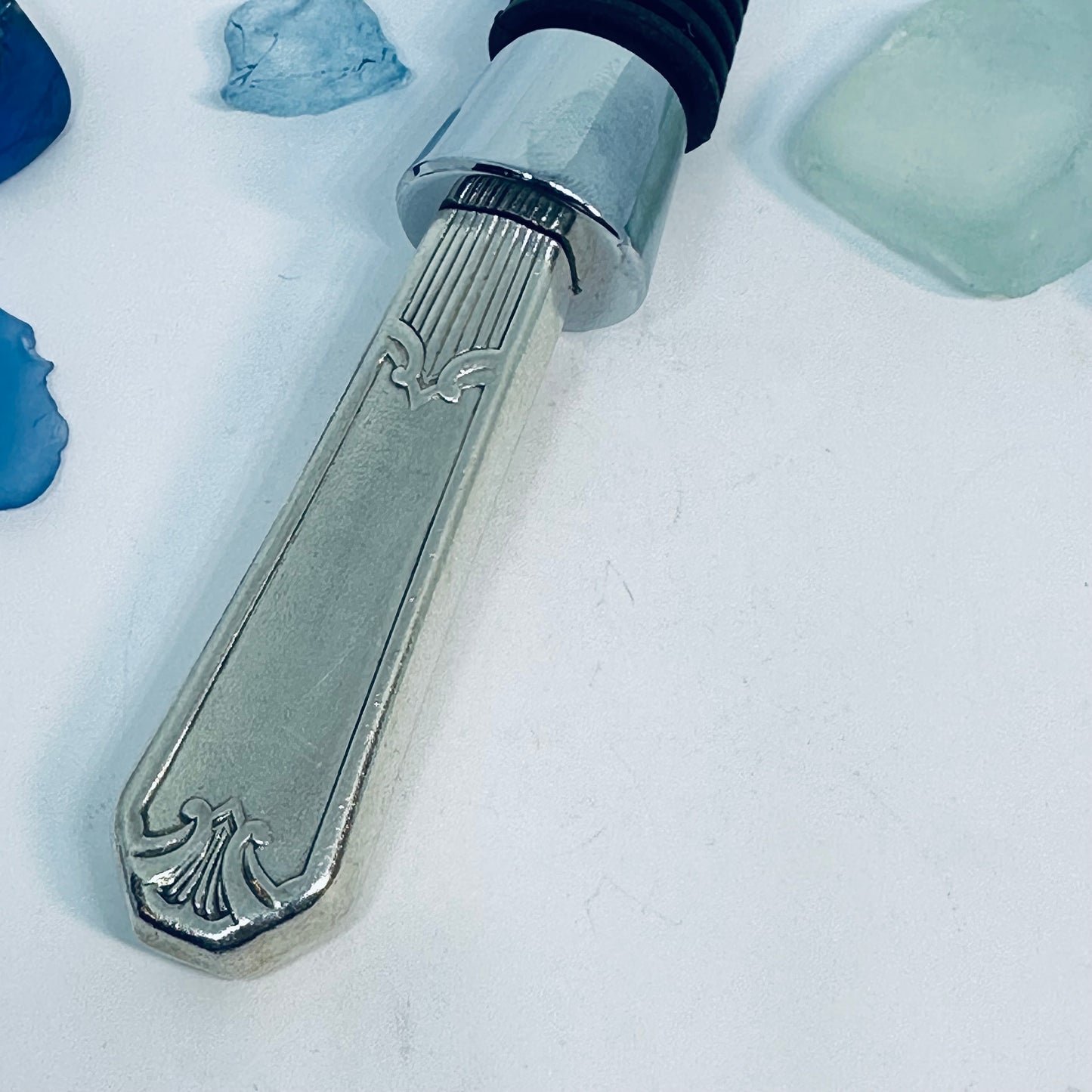 “Daffodil” Vintage Silverware Bottle Stopper | 1950 | Up-Cycled Wine Stopper | Silverware Bottle Closure | Antique Knife Handle Wine Plug