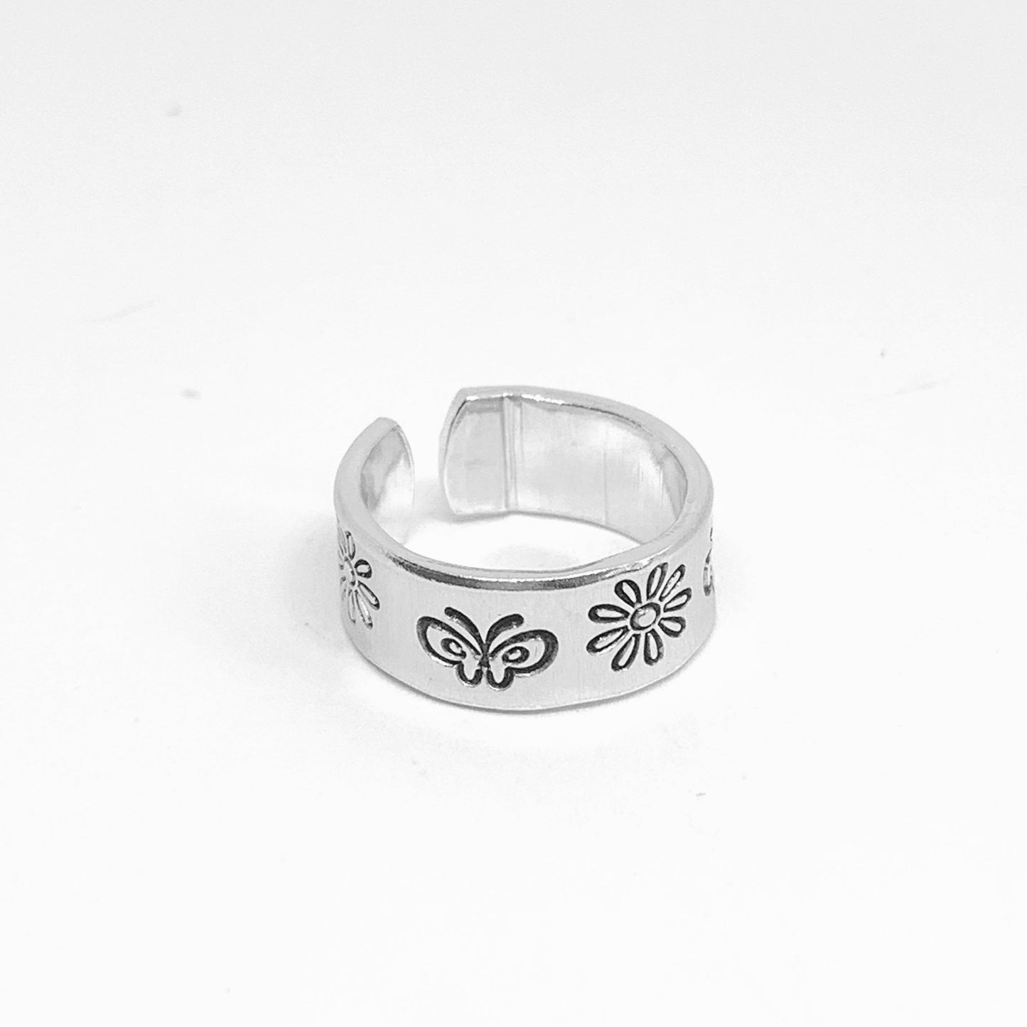 Daisy Flowers, Butterflies and Bees - Hand Stamped Toe Ring
