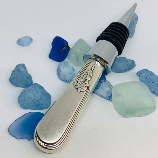“Youth” Vintage Silverware Bottle Stopper | 1940 Int’l Silver | Up-Cycled Wine Stopper | Silverware Bottle Closure | Antique Knife Handle Wine Plug