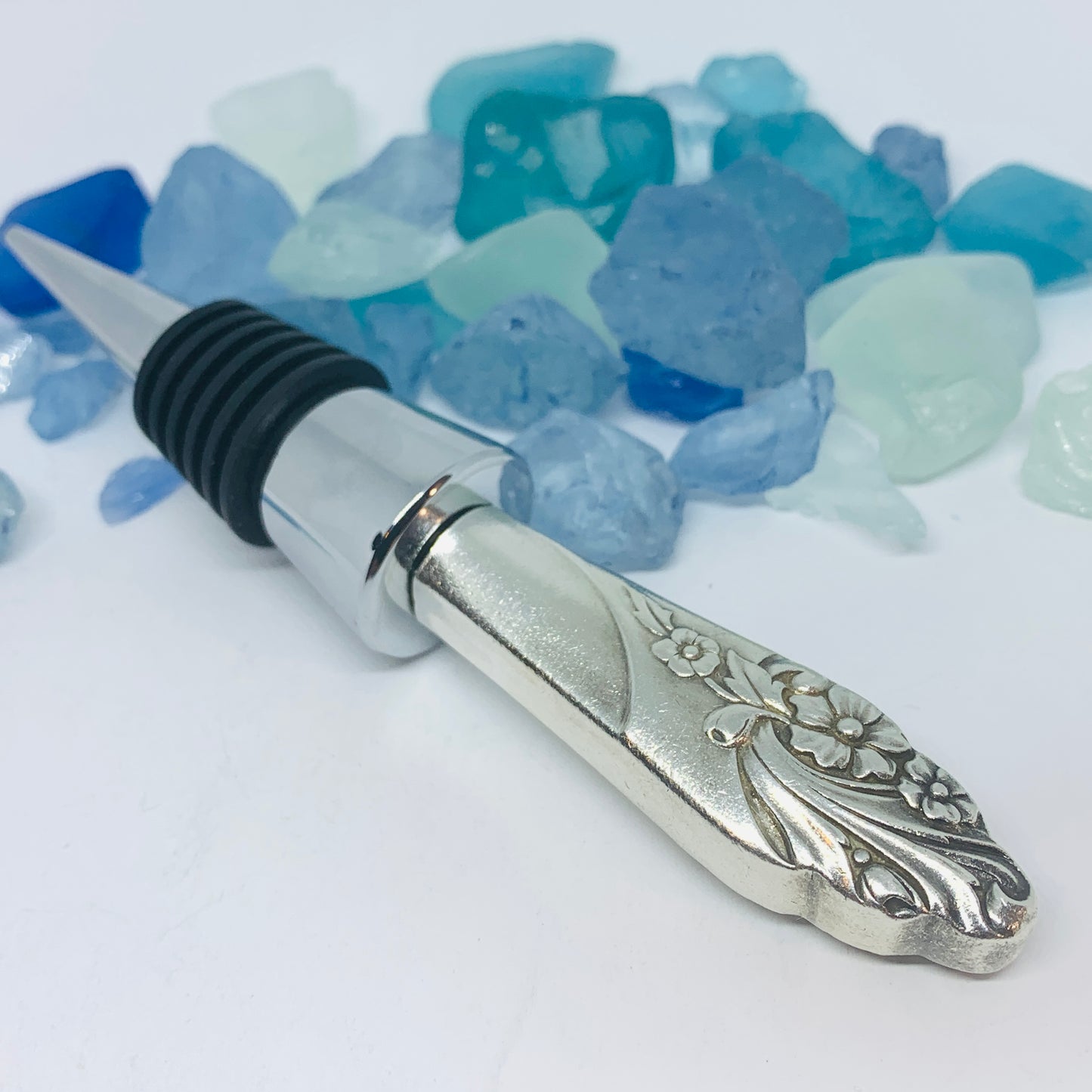 “Evening Star” Vintage Silverware Bottle Stopper | 1950 Oneida | Up-Cycled Wine Stopper | Silverware Bottle Closure | Antique Knife Handle Wine Plug