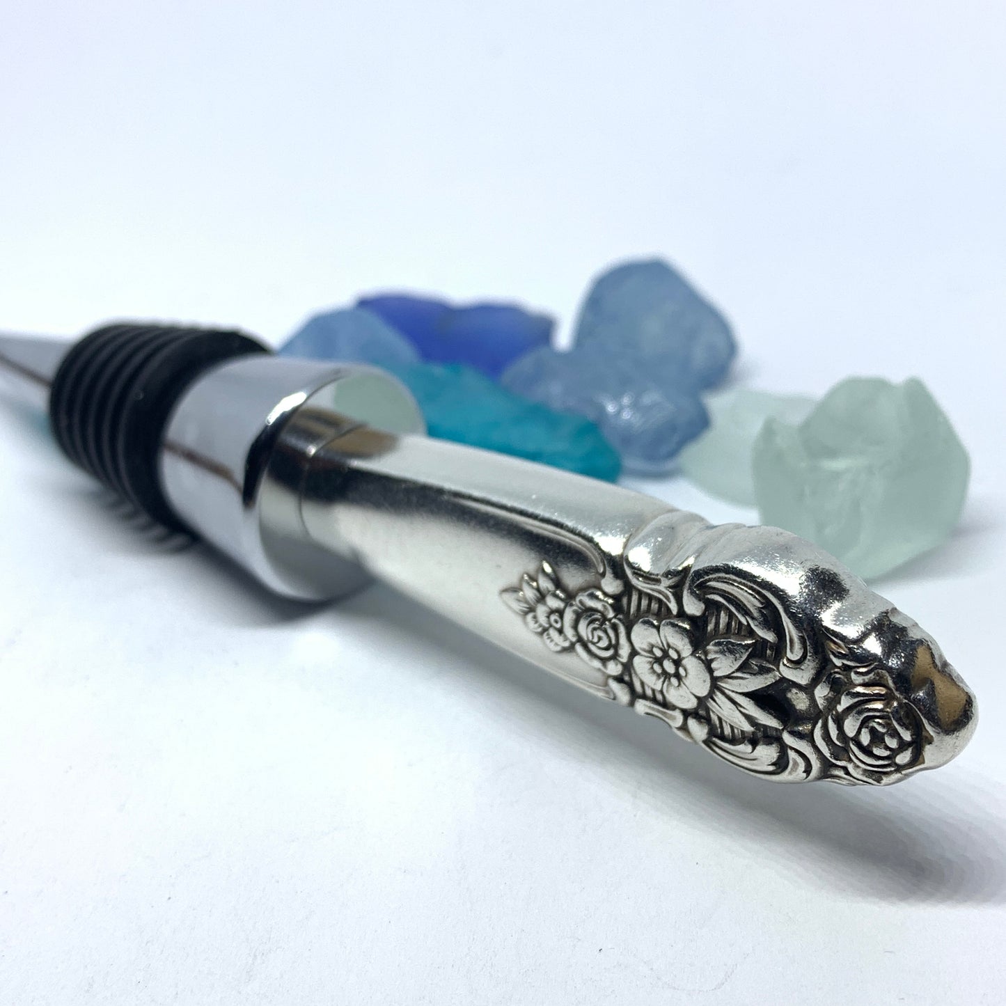 “Distinction” Vintage Silverware Bottle Stopper | 1951 Oneida | Up-Cycled Wine Stopper | Silverware Bottle Closure | Antique Knife Handle Wine Plug