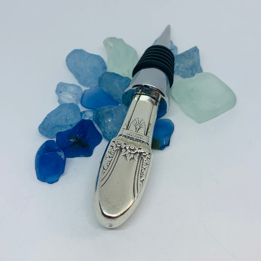 "First Love” Vintage Silverware Bottle Stopper | International Silver 1937 | Up-Cycled Wine Stopper | Silverware Bottle Closure | Antique Knife Handle Wine Plug