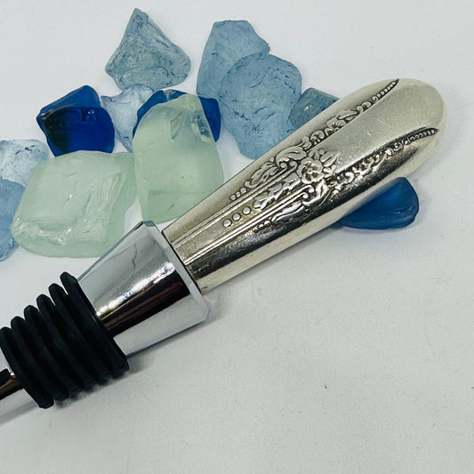 “Reflection“ Vintage Silverware Bottle Stopper | 1939 | Up-Cycled Wine Stopper | Silverware Bottle Closure | Antique Knife Handle Wine Plug