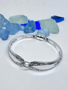 “Lyric II” 1939 Spoon Bracelet | Vintage Silverware | Oneida | Up-Cycled Bracelet | Silverware | Antique Spoons (Copy)