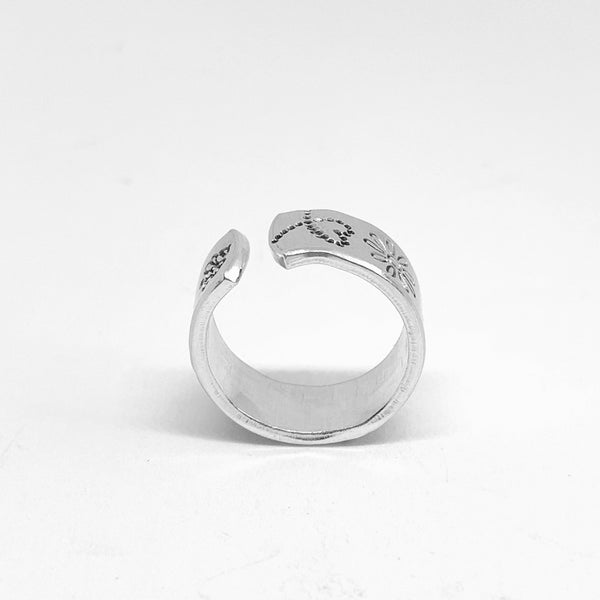 Daisy Flowers, Butterflies and Bees - Hand Stamped Toe Ring