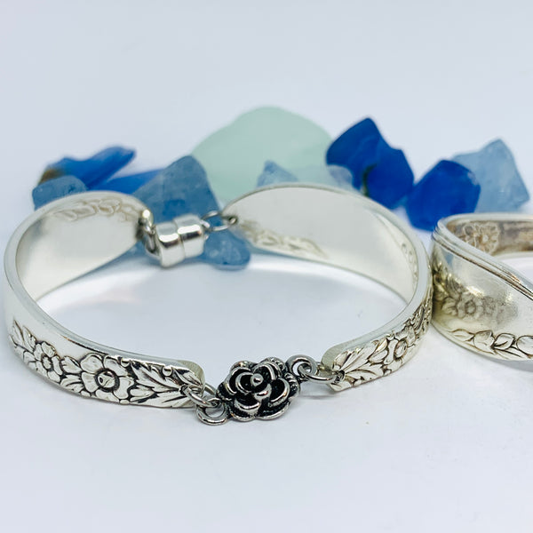 “Country Lane” 1954 Spoon Bracelet | Vintage Silverware | Oneida | Up-Cycled Bracelet | Silverware Spoon Bracelet | Antique Spoon Bracelet